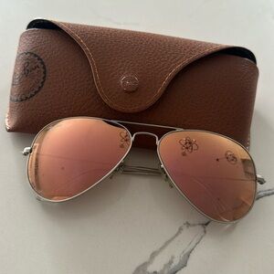 Rose Gold Aviator Ray Bans (not polarized). Gently used.